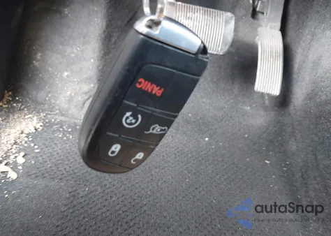 2015 Jeep Grand Cherokee Altitude из США, поврежденный, VIN 1C4RJEAG0FC653996